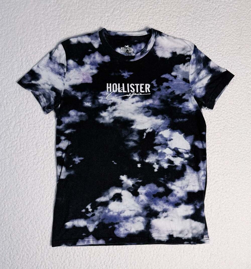 Hollister Must-Have Collection Tie-Dye Graphic T-Shirt Size S